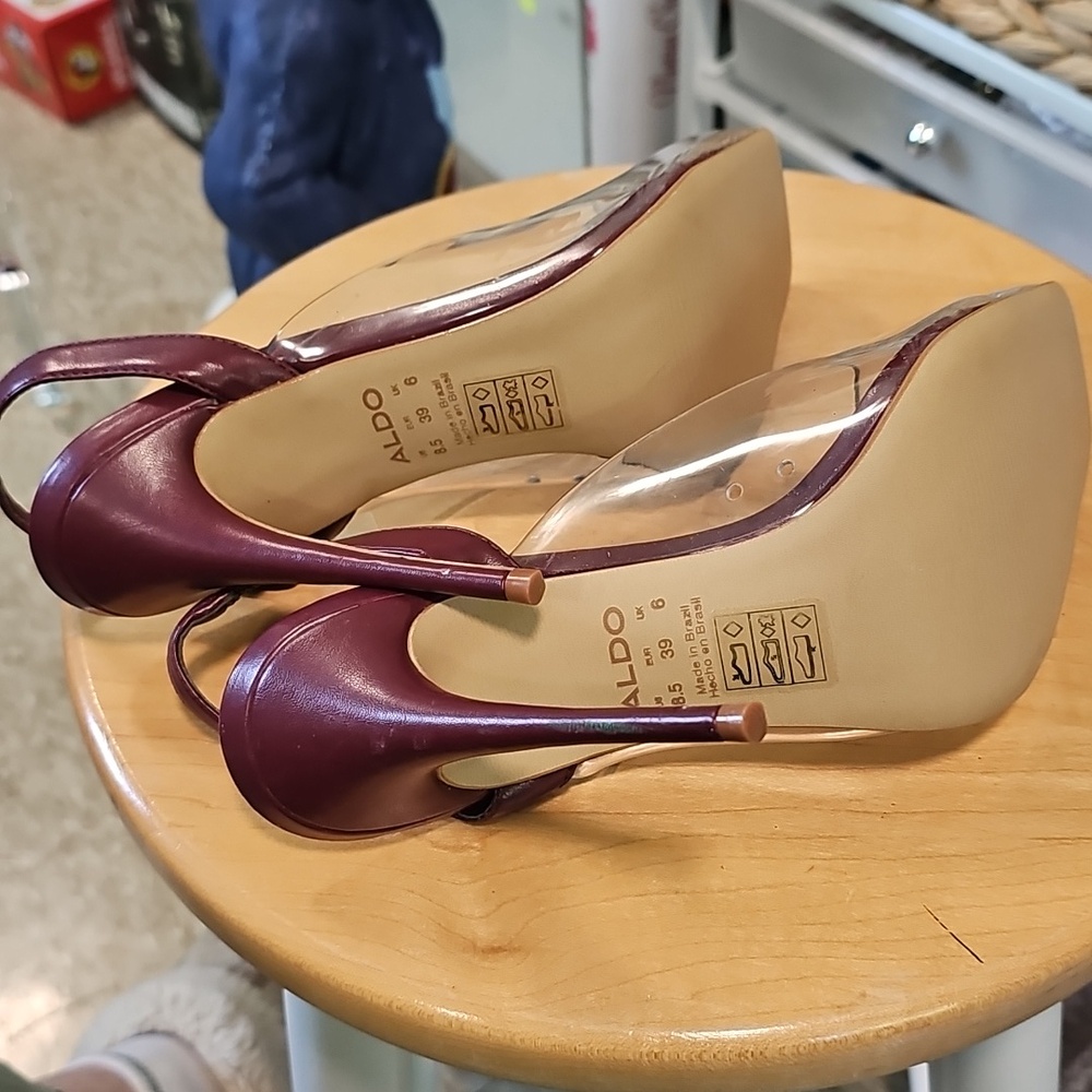 ALDO Women's Clear Strap Slingback Pumps in Burgundy Size 8.5 - Picture 4 of 6